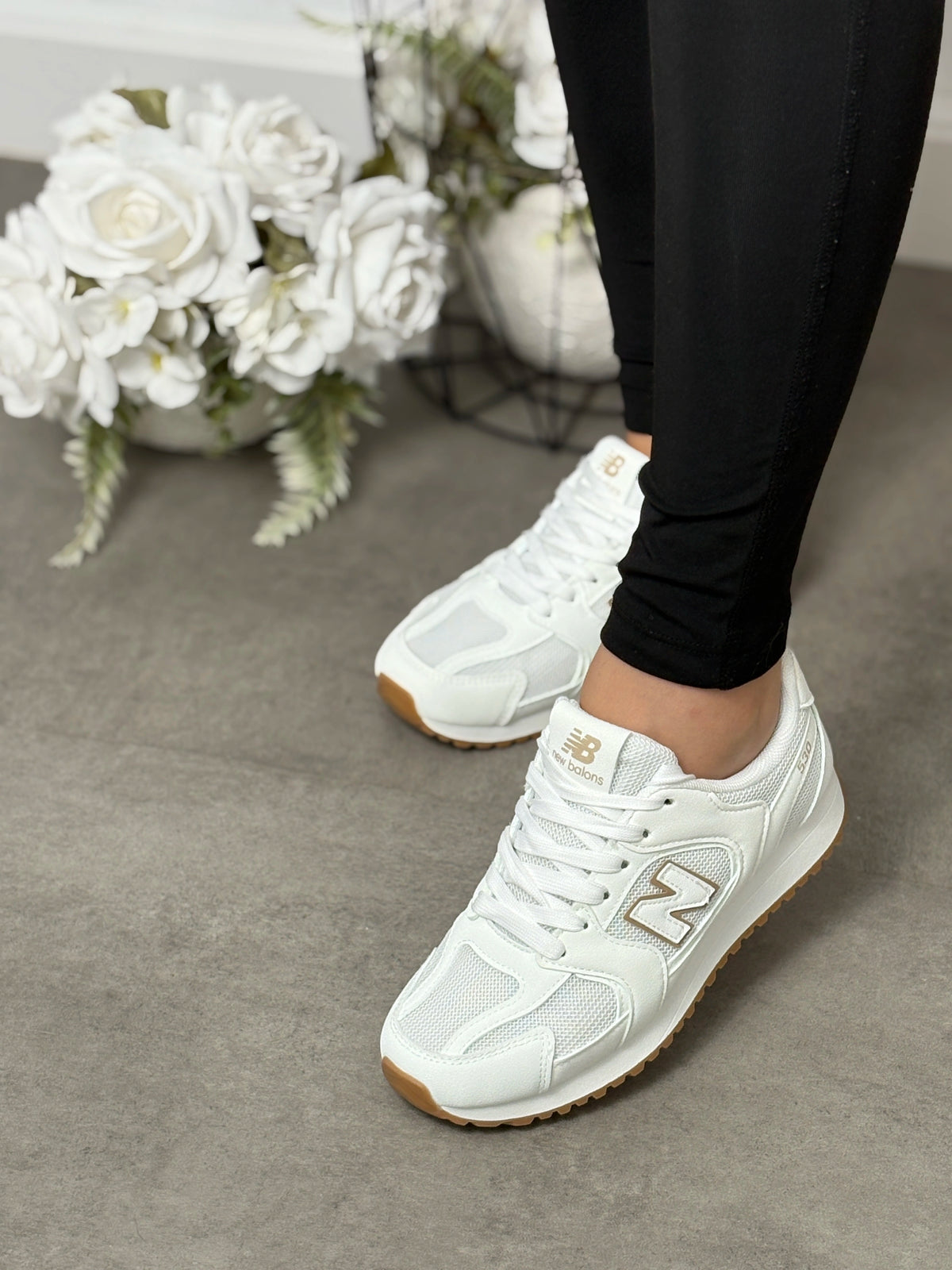 NEW BALANCE 530