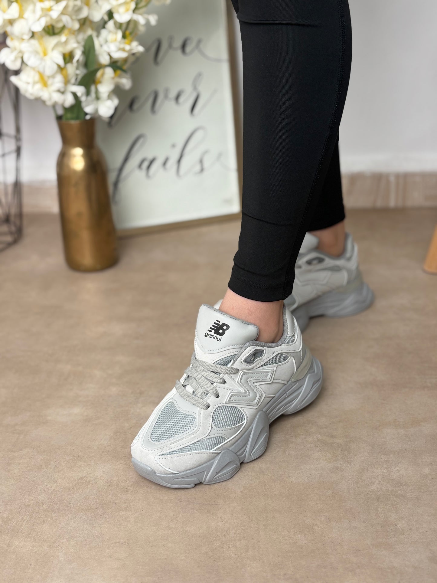 NEW BALANCE 2026